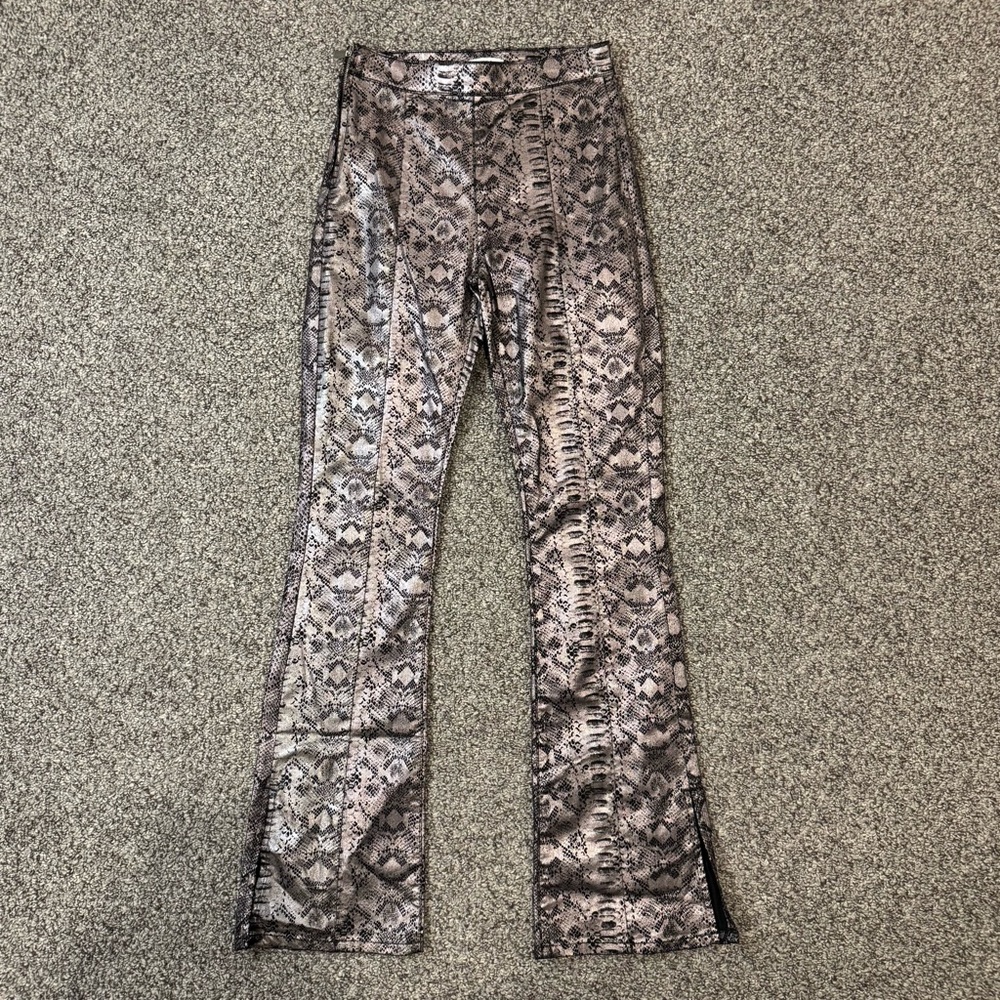 Forever 21 Snake Print Metallic Flare Pants - Picture 3 of 8